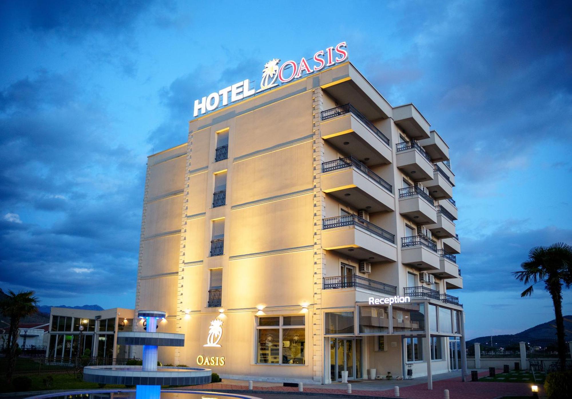 Hotel Oasis Podgorica Bagian luar foto